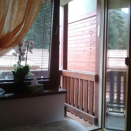 Apartmán FATRAPARK 1 U SOVIČKY štúdio, kuchynka, kúpeľňa,s balkónom grátis parkovanie v podzemnej garáži Ruzomberok