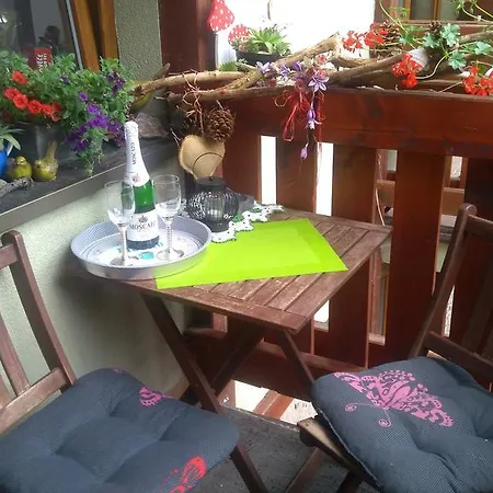 FATRAPARK 1 U SOVIČKY štúdio, kuchynka, kúpeľňa,s balkónom grátis parkovanie v podzemnej garáži